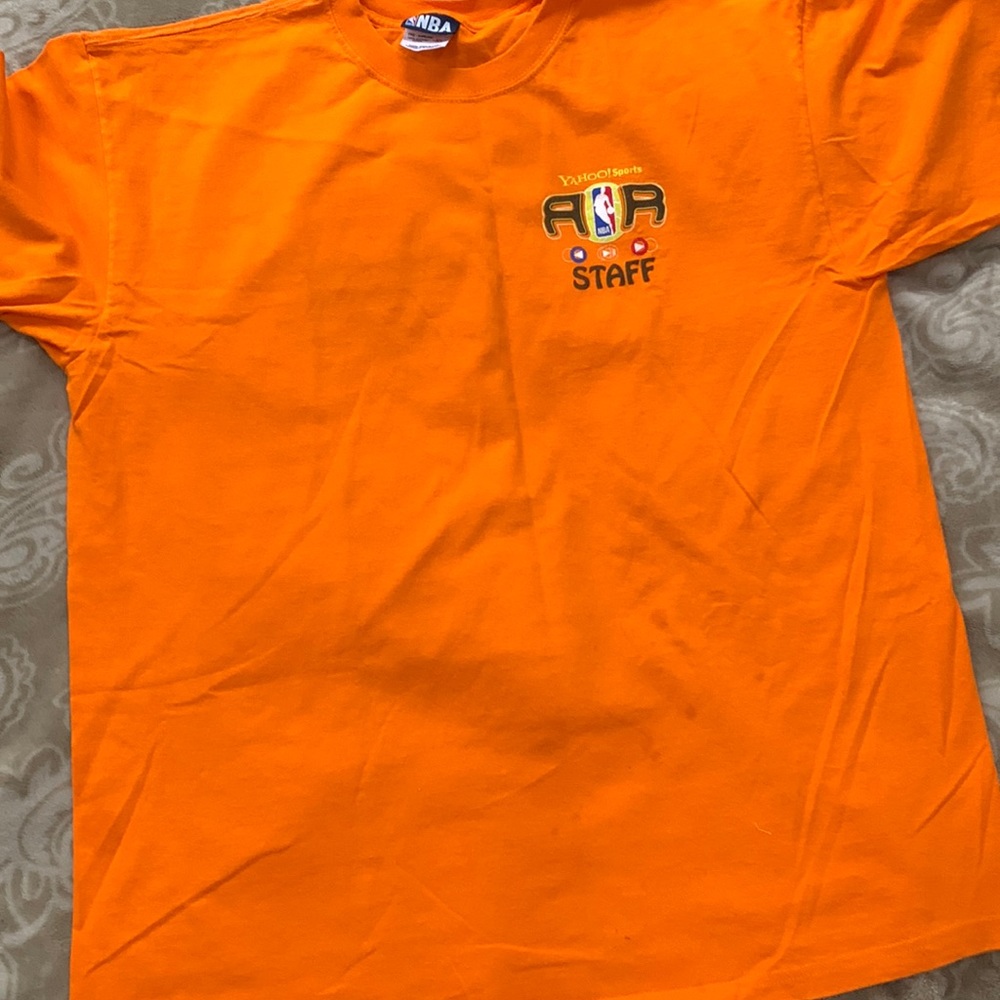 NBA staff shirt ( vintage )